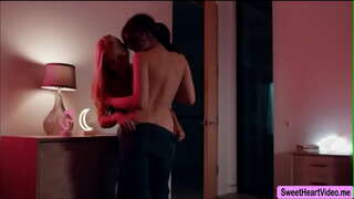 MILF សារ៉ា Vandella ទីបំផុតបាន pussy គ្នាជាមួយនឹងលីវព្រៃ