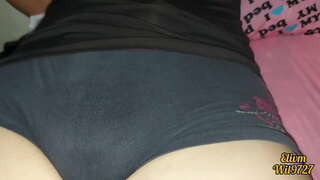 خواهر لمس بیدمشک او در مقابل برادرش