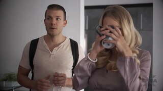 MissaX - அம்மா பையன் உதவுகிறது